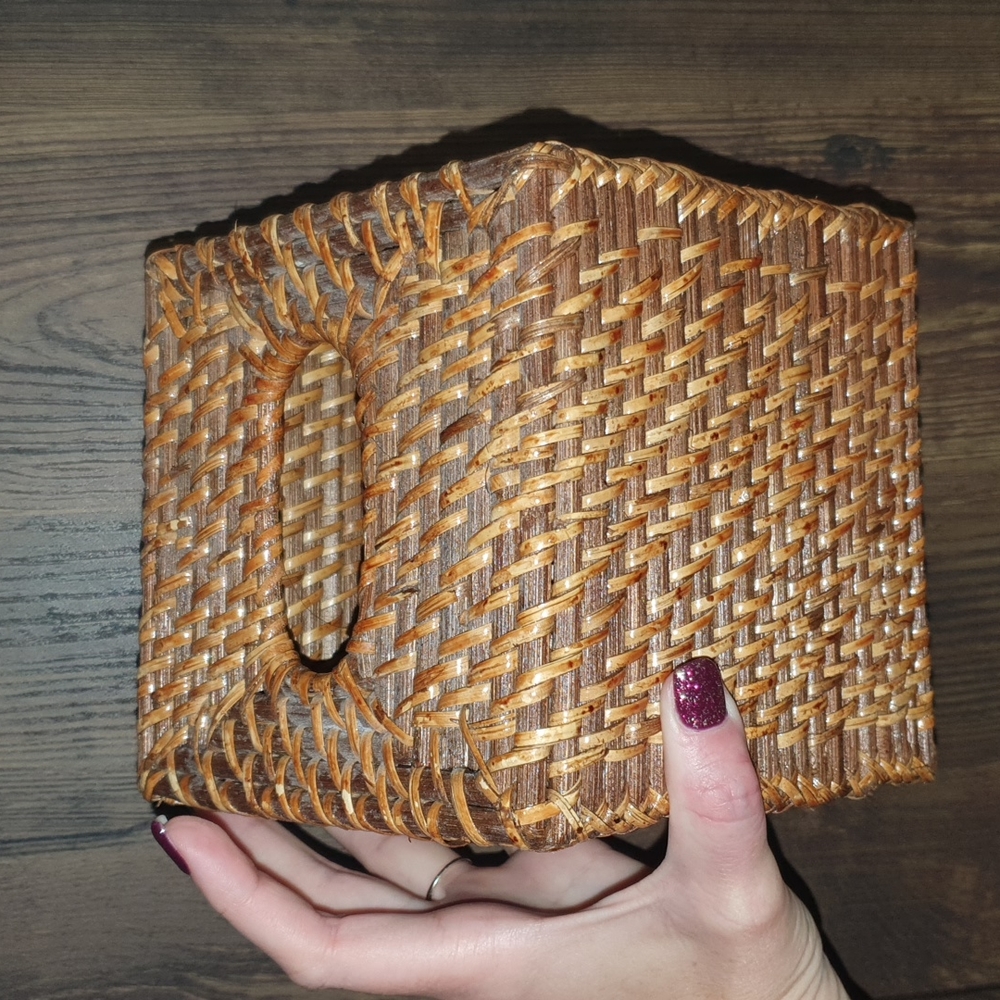 Wicker Tissue Box Cover